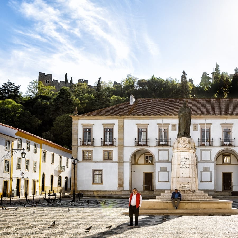 6-Hour Tomar Sightseeing Tour with Templar Castle and Convent