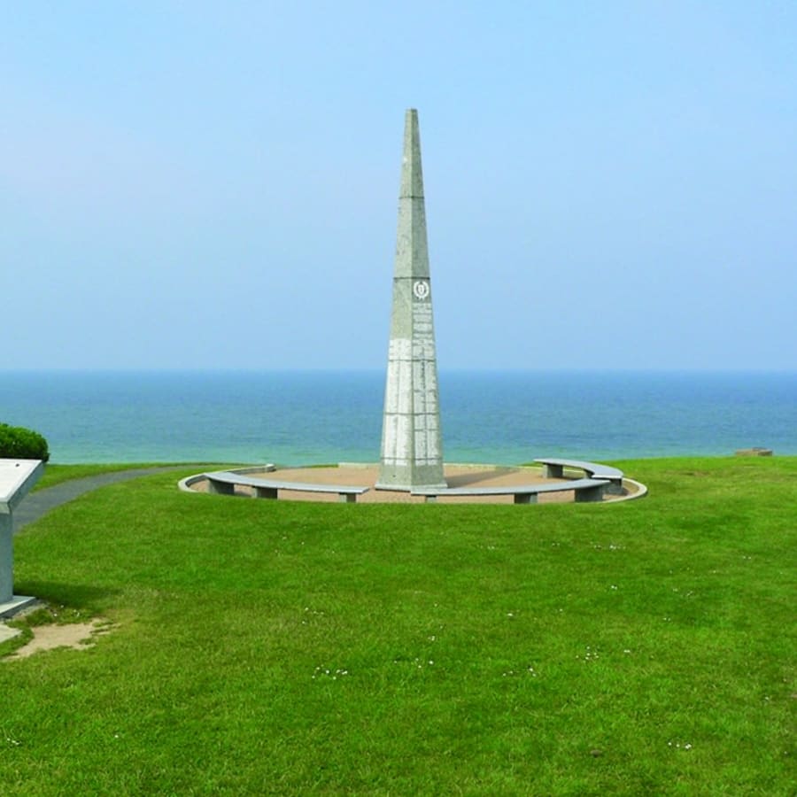 3-Hour Omaha Beach Walking Tour of Easy Red and Fox Green