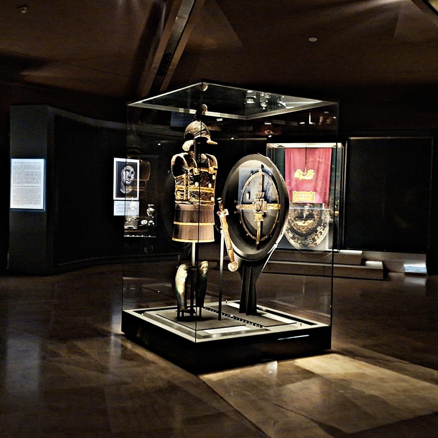 11-Day Central Greece Heritage Tour with Aegae, Meteora and Dion