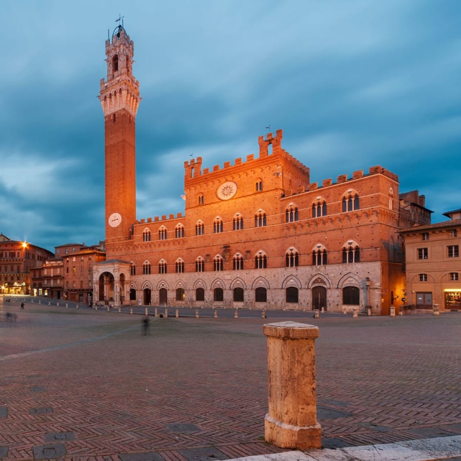 2-Hour Siena Private Walking Tour with a Local