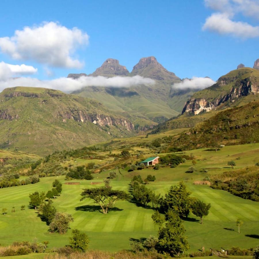 10-Day South Africa Tour with Drakensberg, Safari and Zulu Heritage