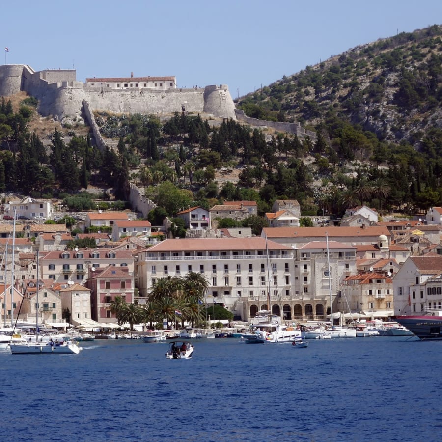 4-Hour Hvar and Stari Grad Shore Excursion with Lavender Fields