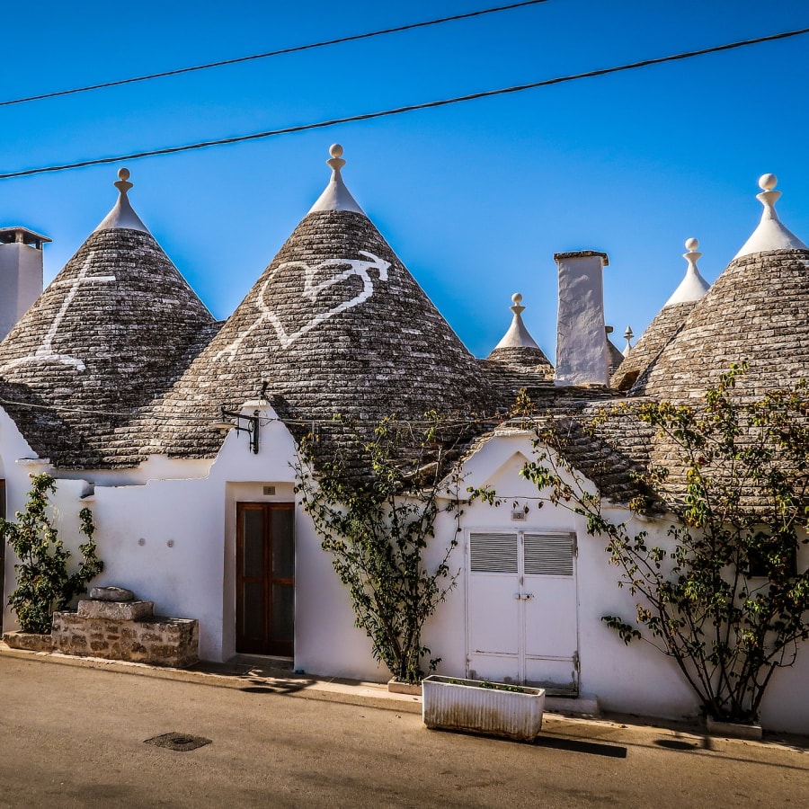 2-Hour Private Alberobello Walking Tour with Trulli and Rosolio