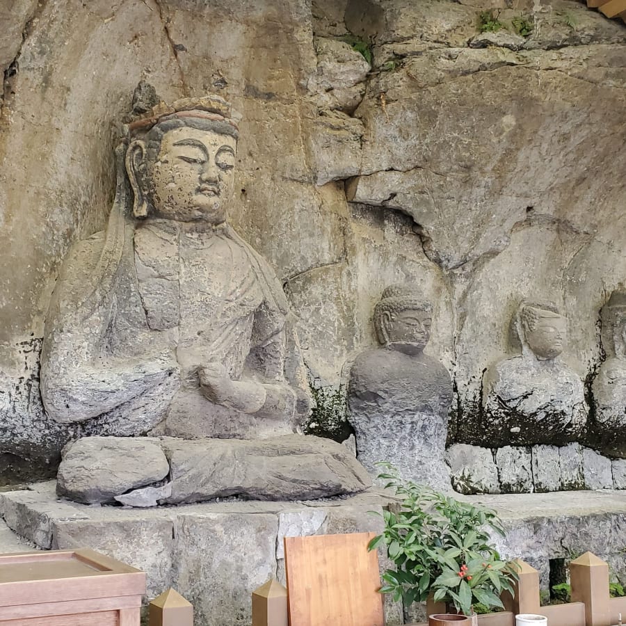 5-Hour Usuki Cultural Tour from Beppu with Stone Buddhas
