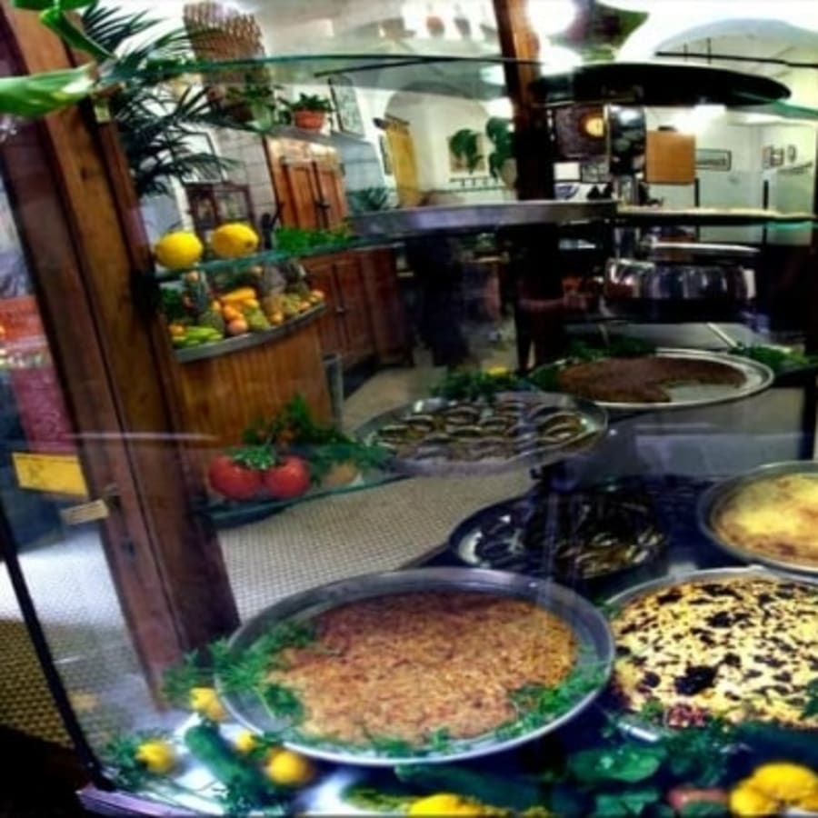 2-Hour Genoa Food Walking Tour with Focaccia and Pasta Experience