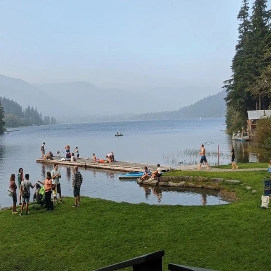 10-Hour Whistler Tour from Vancouver with Sea-to-Sky scenic stops