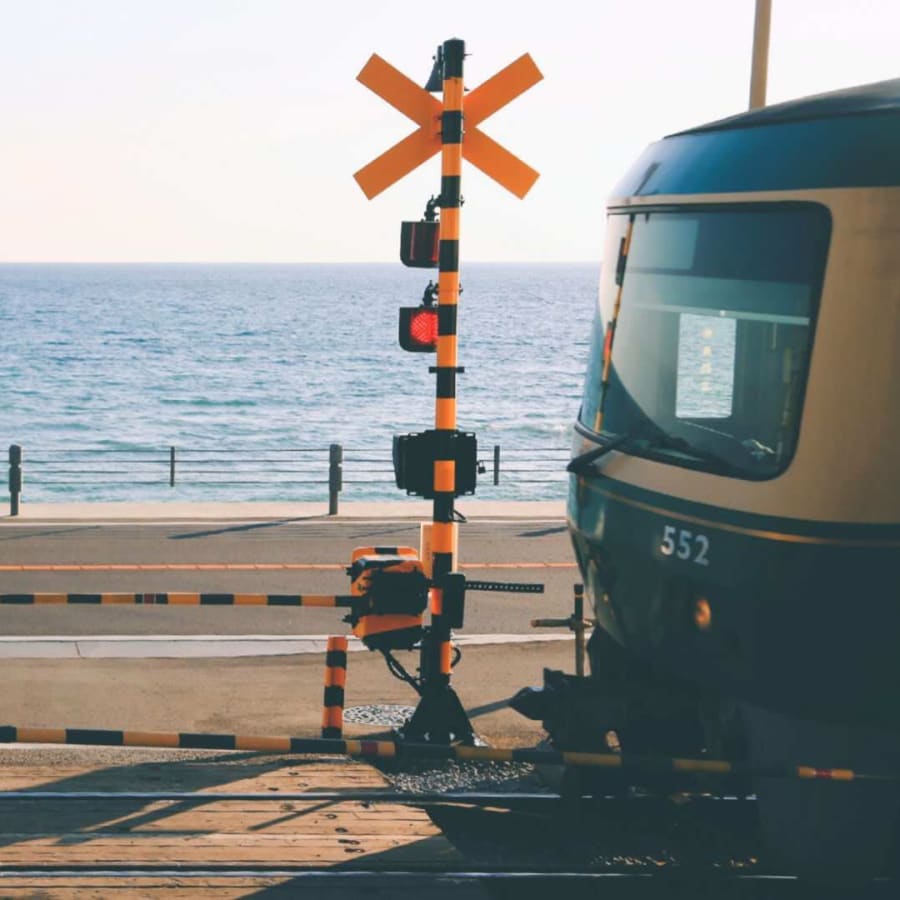 10-Hour Kamakura Day Tour from Tokyo with Enoden and Enoshima