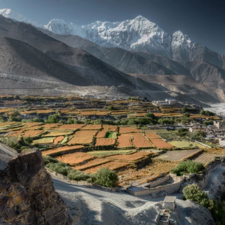 17-Day Upper Mustang Trek in Nepal with Lo Manthang and Tibetan Culture