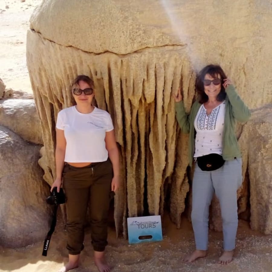 5-Day El Bahariya Oasis Desert Tour with White Desert Camping