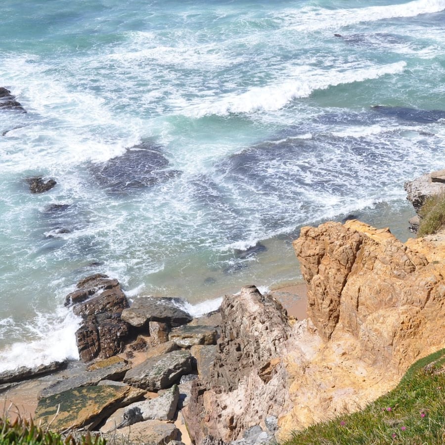 7-Hour West Coast Portugal Tour with Mafra Palace and Ericeira