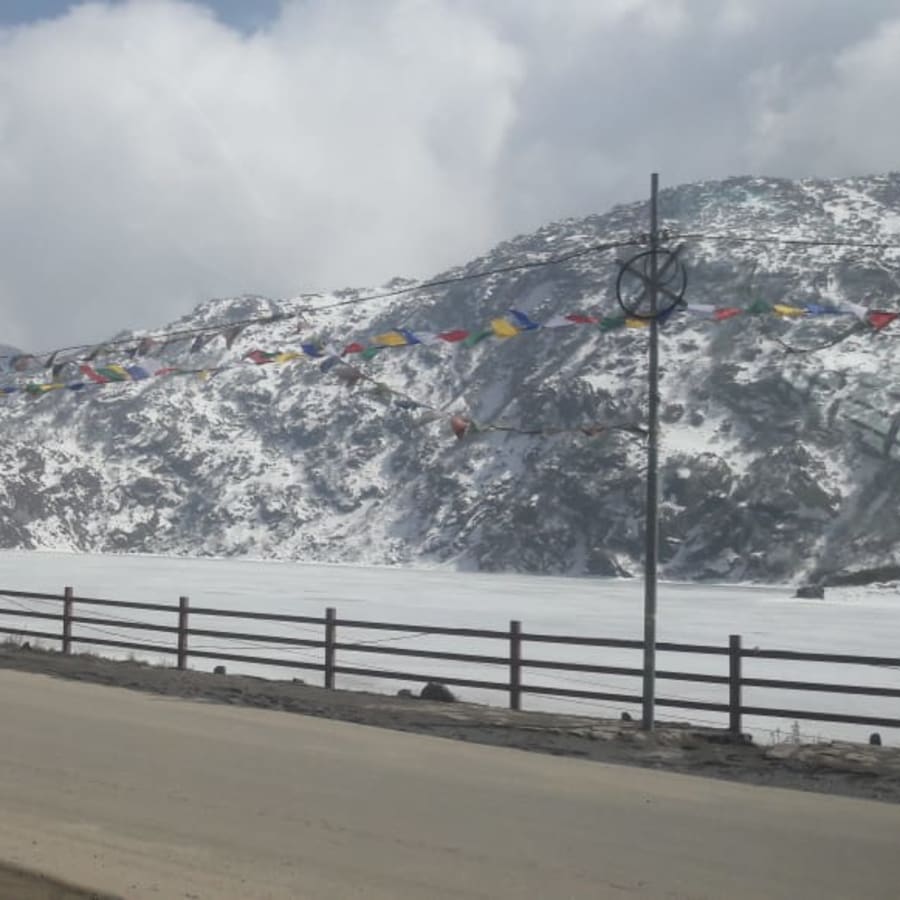 9-Day Sikkim and Darjeeling Tour with Gurudongmar and Yumthang