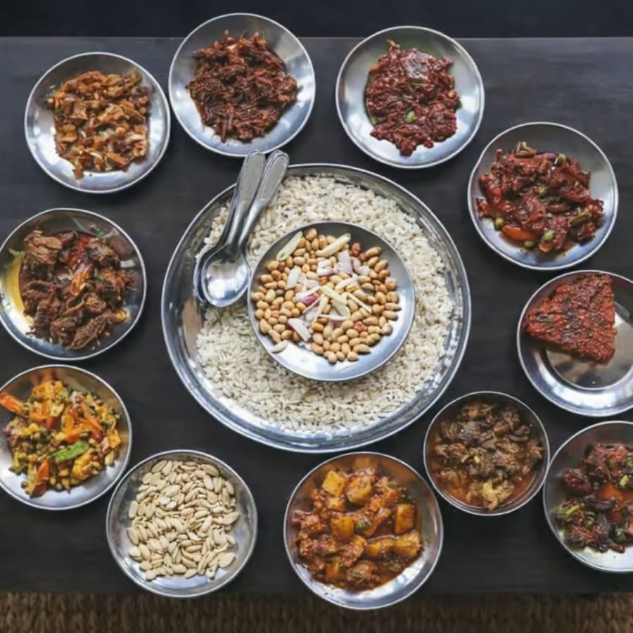 1-Day Kirtipur and Chobhar Hike with Newari Food Tasting