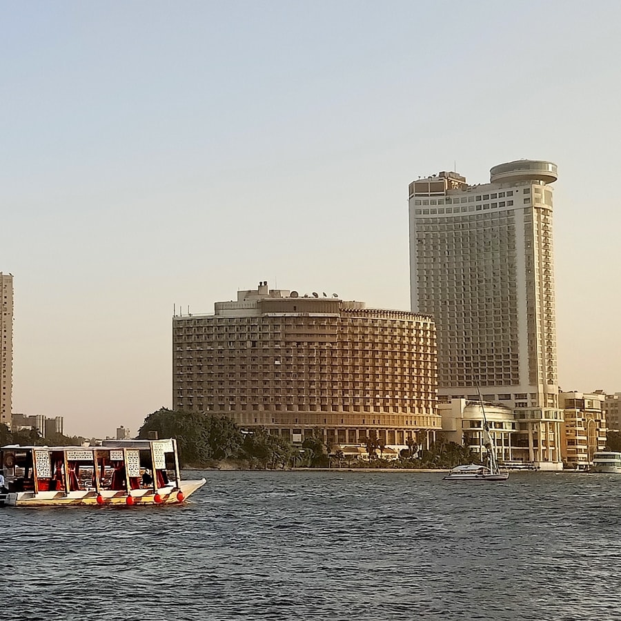 8-Day Luxury Egypt Tour from Cairo with Nile Cruise and Flights