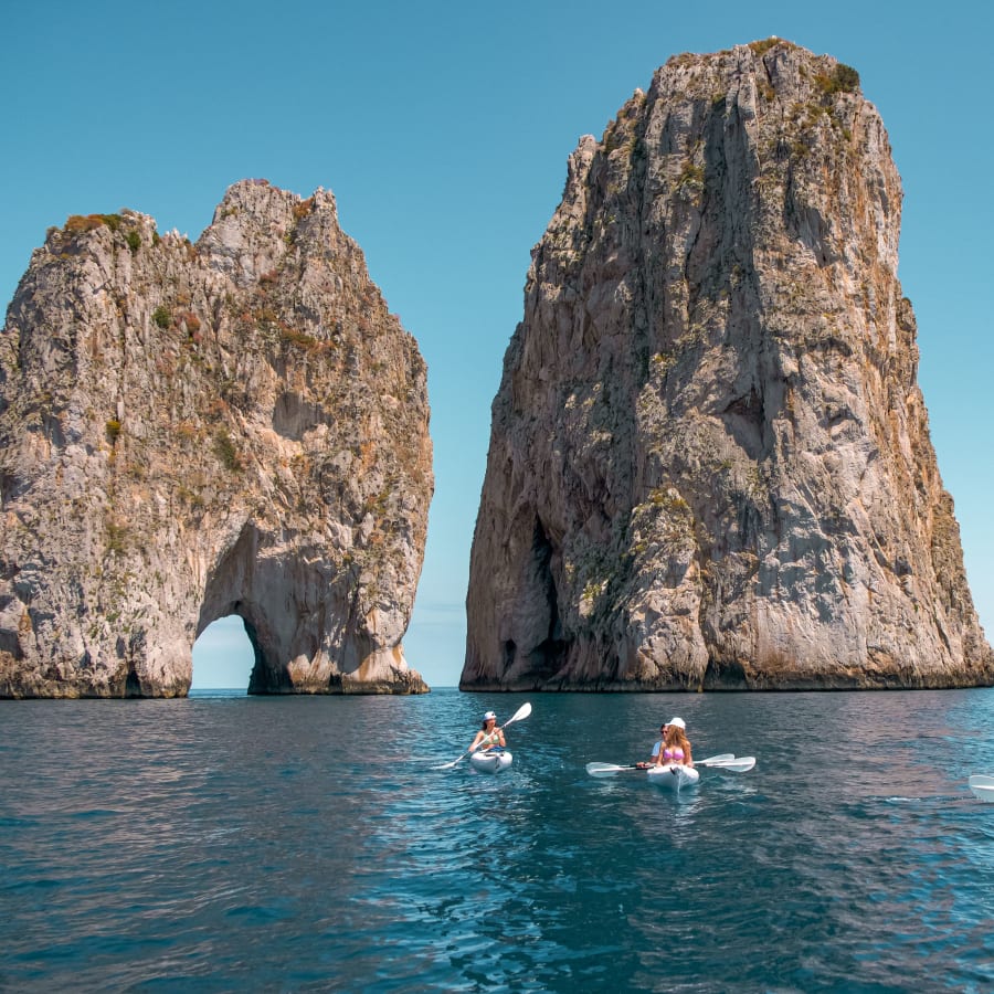 1-Hour Capri Kayaking Adventure with Green Cave and Faraglioni