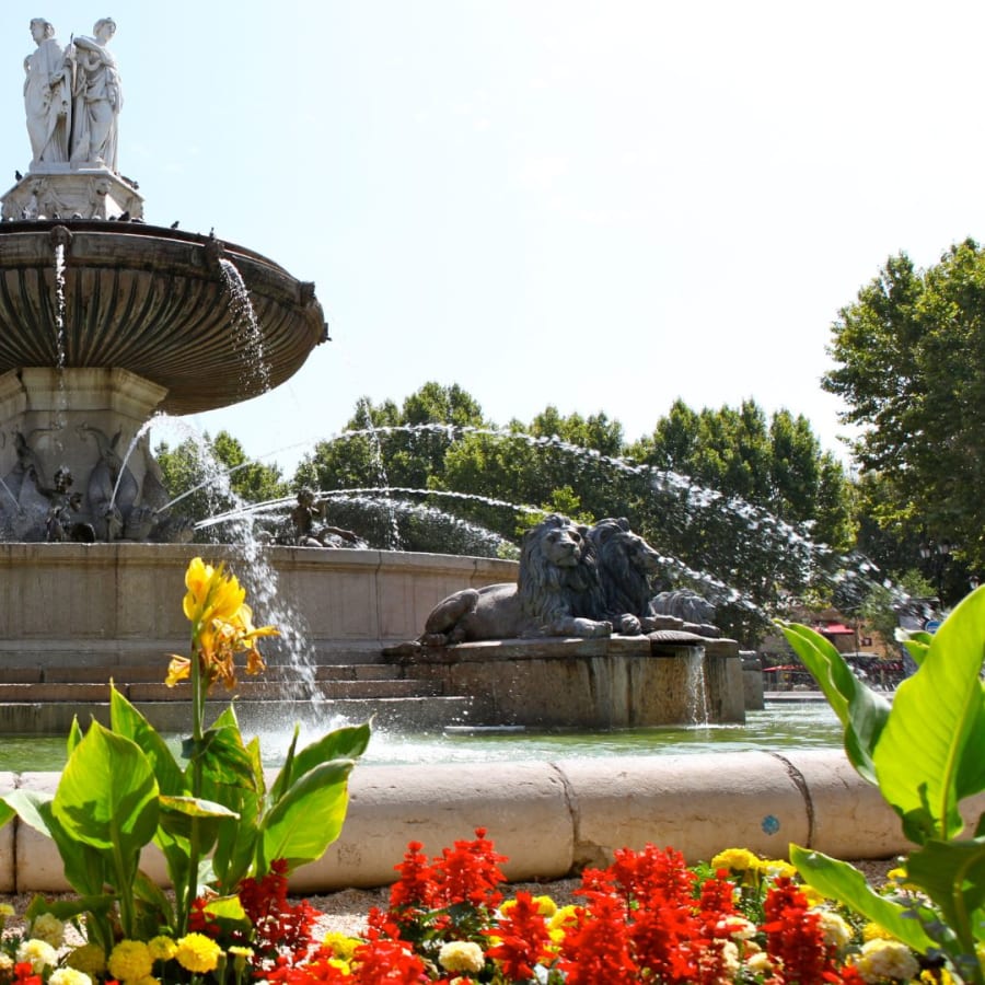 2-Hour Aix-en-Provence Private Walking Tour with a Local
