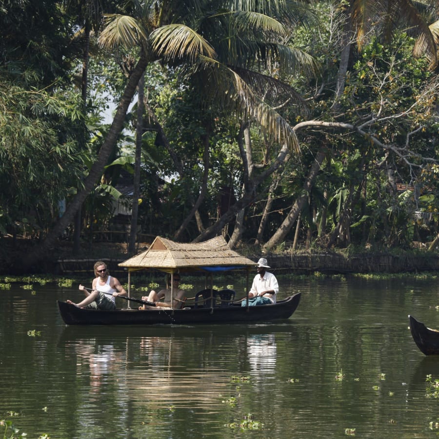 9-Day Kochi to Goa Tour with Backwaters, Temples and Beaches