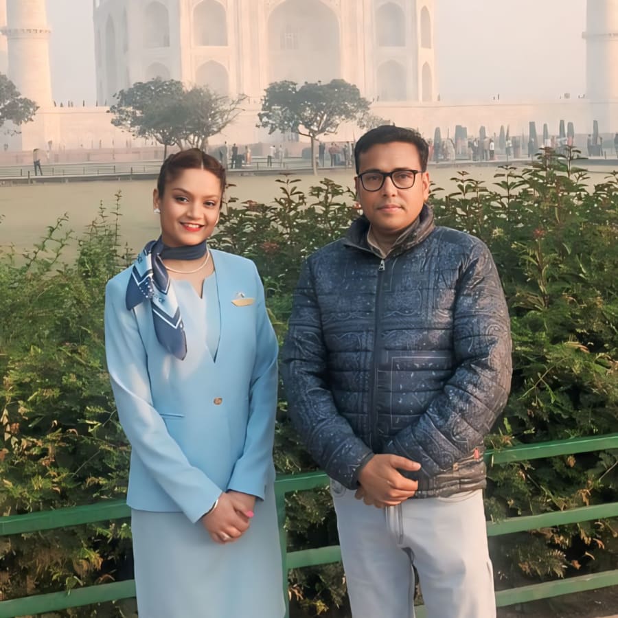 2-Day Agra and Mathura Tour with Taj Mahal and Krishna Temples