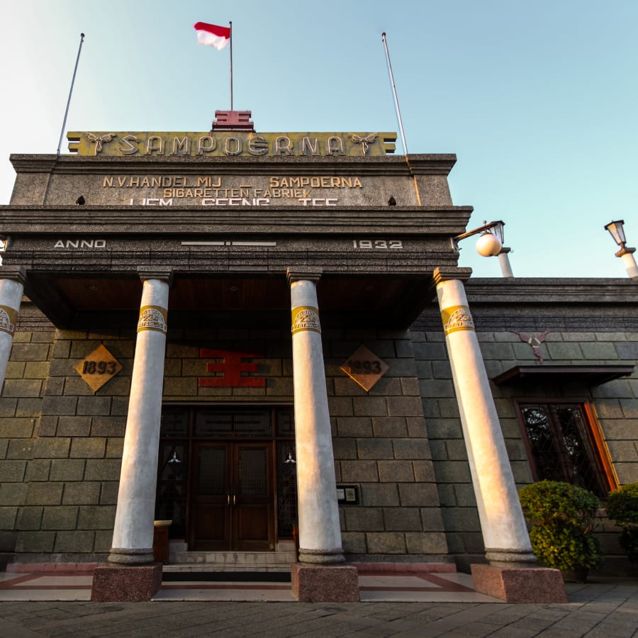 5-Hour Surabaya Sightseeing Tour with House of Sampoerna