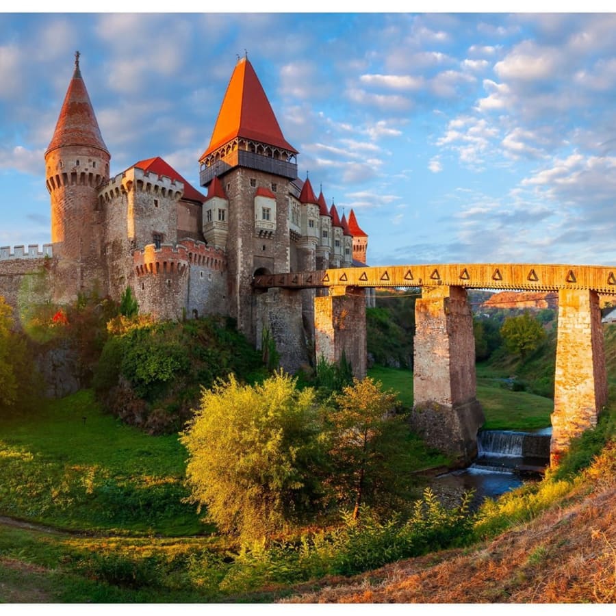 11-Hour Corvin Castle Tour from Oradea with Gothic Architecture