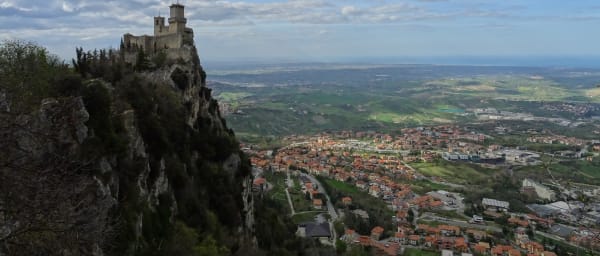 1-Hour Guided San Marino UNESCO Tour with Mount Titano Views