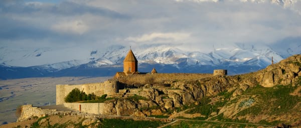 13-Hour Armenia Monastery Tour with Areni Wine and Tatev Cable Car