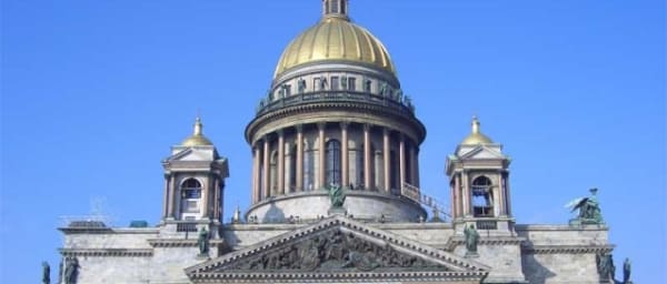 2-Day Saint Petersburg City Tour with Peterhof and Hermitage