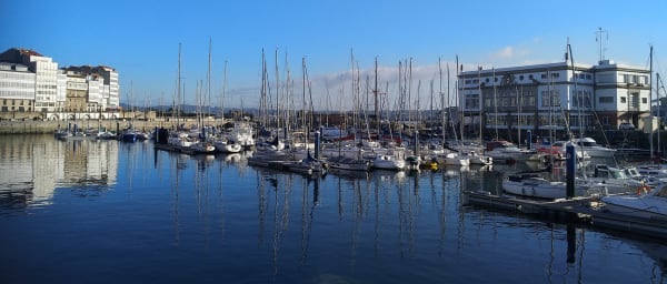 2-Hour Walking Tour of A Coru with Old City and Marina Highlights