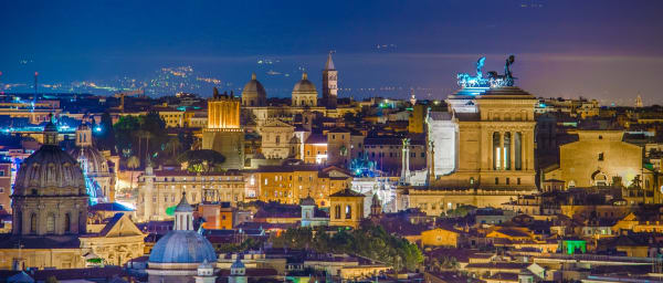 4-Hour Night Walking Tour of Rome with Iconic Landmarks