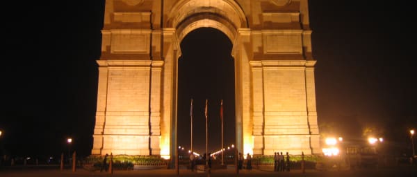 4-Hour Delhi Night Tour with India Gate and Bangla Sahib
