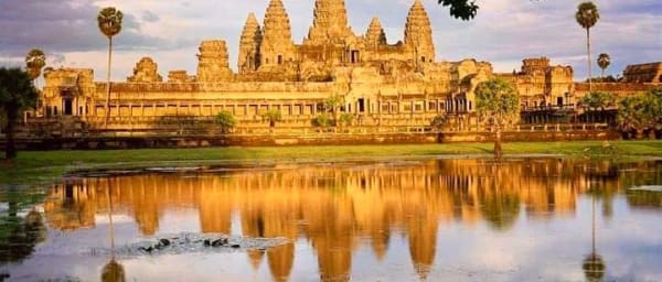 1-Day Angkor Wat Temple Tour in Siem Reap with Sunrise and Sunset