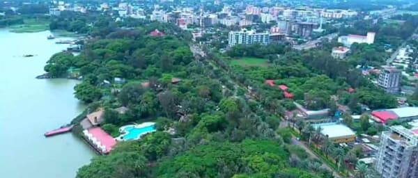 1-Day Bahir Dar Church School and Market Tour with Memorial