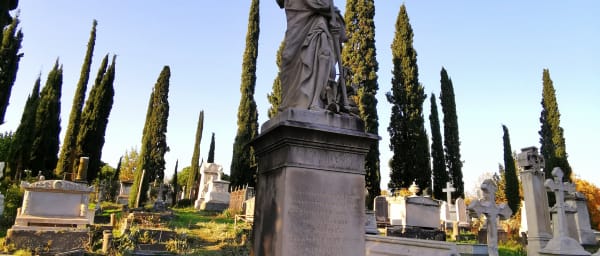 2-Hour Guided English Cemetery Tour in Florence with Barrett Browning