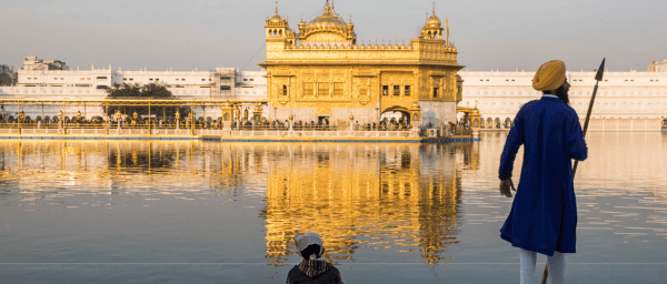 2-Day Amritsar Train Tour from Delhi with Wagah Border Ceremony