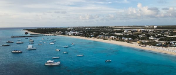 2-Hour Grand Turk Sightseeing Tour with Historic Island Landmarks