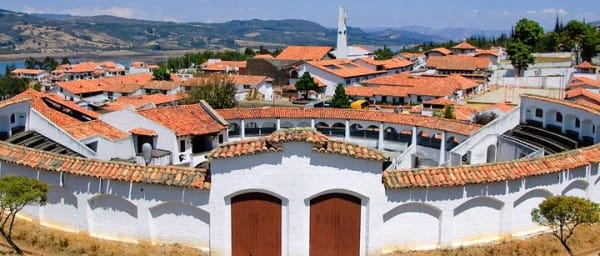 Tour privado a la Laguna de Guatavita - la Leyenda de El Dorado desde Bogotá