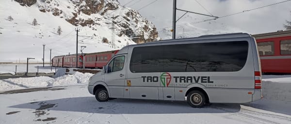Private transfer from Milan To Venice