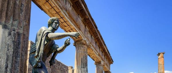 Pompeii Private Morning Tour from Sorrento entrance fees included