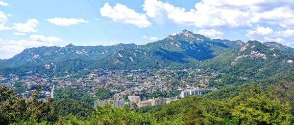 Mt.Bukhansan Hiking and Korean Sauna Tour with Sauna Scrub Service&Korean BBQ