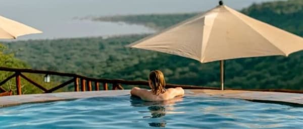 2 Day Ngorongoro & Lake Manyara Romantic Safari