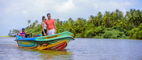 Maha Oya River Boat safari & Hamilton Canal in Negombo