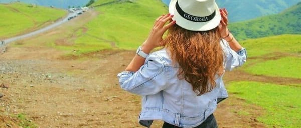 VIP Private Kazbegi Tour by Luxury Mercedes S and V Class