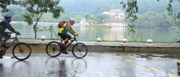Along the Mahaweli River cycle ride with Exploring the Kingdom of Kandy.