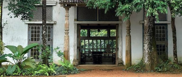 Kalutara,Lunuganga & Brief Garden Tour from Colombo