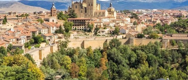 Segovia Private Day Trip from Madrid with Hotel pick up
