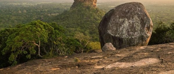 Sigiriya Rock Fortress and Dambulla All Inclusive Tour From Kandy