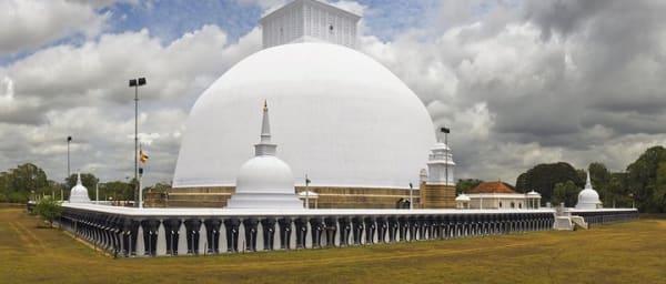 Aukana And Anuradhapura Day Tour From Kandy