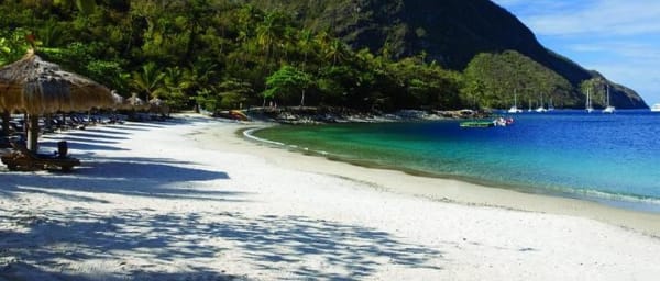 A- Private Land and Sea tour Max - 14 Pax