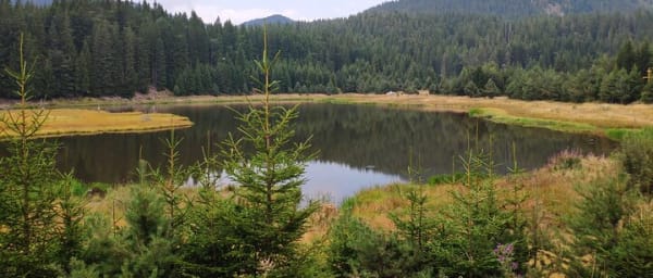 Self-Guided Hiking Tour of the Smolyan Lakes