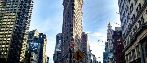 NYC Flatiron Time Travel: Self-Guided History Puzzle Walk