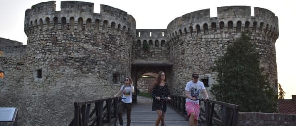 Belgrade Layover Private tour + E-Scooter Sighteeing